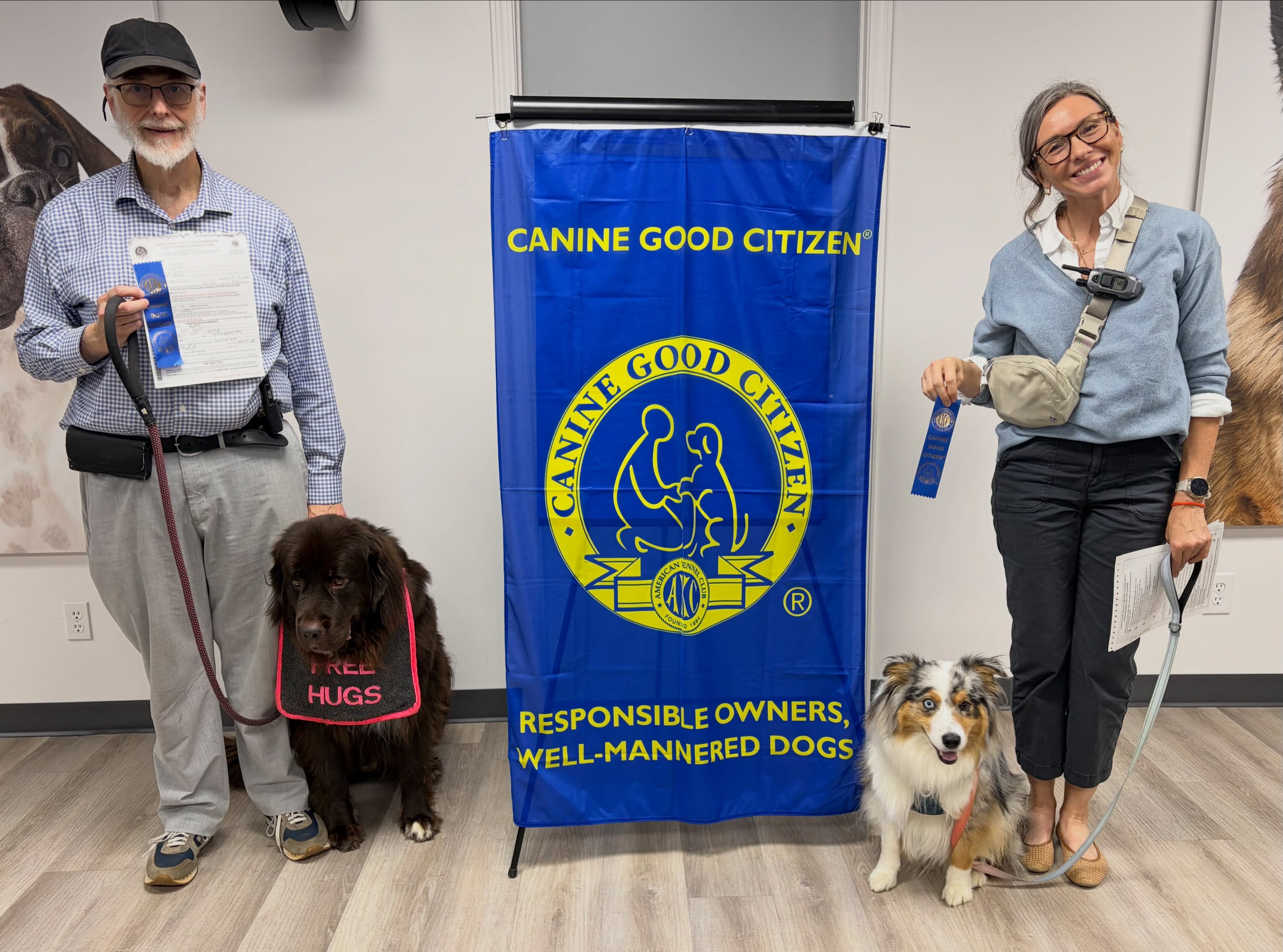 CGC SUCCESS!! Congratulations to Mark & Sebastian and Carrie & Cassie for passing their Canine Good Citzen test last week! 

The CGC designation is a fun milestone and a great way to show off all that hard work, good manners, focus and teamwork. We&rsquo;re so proud of these teams and all the training they put in!





