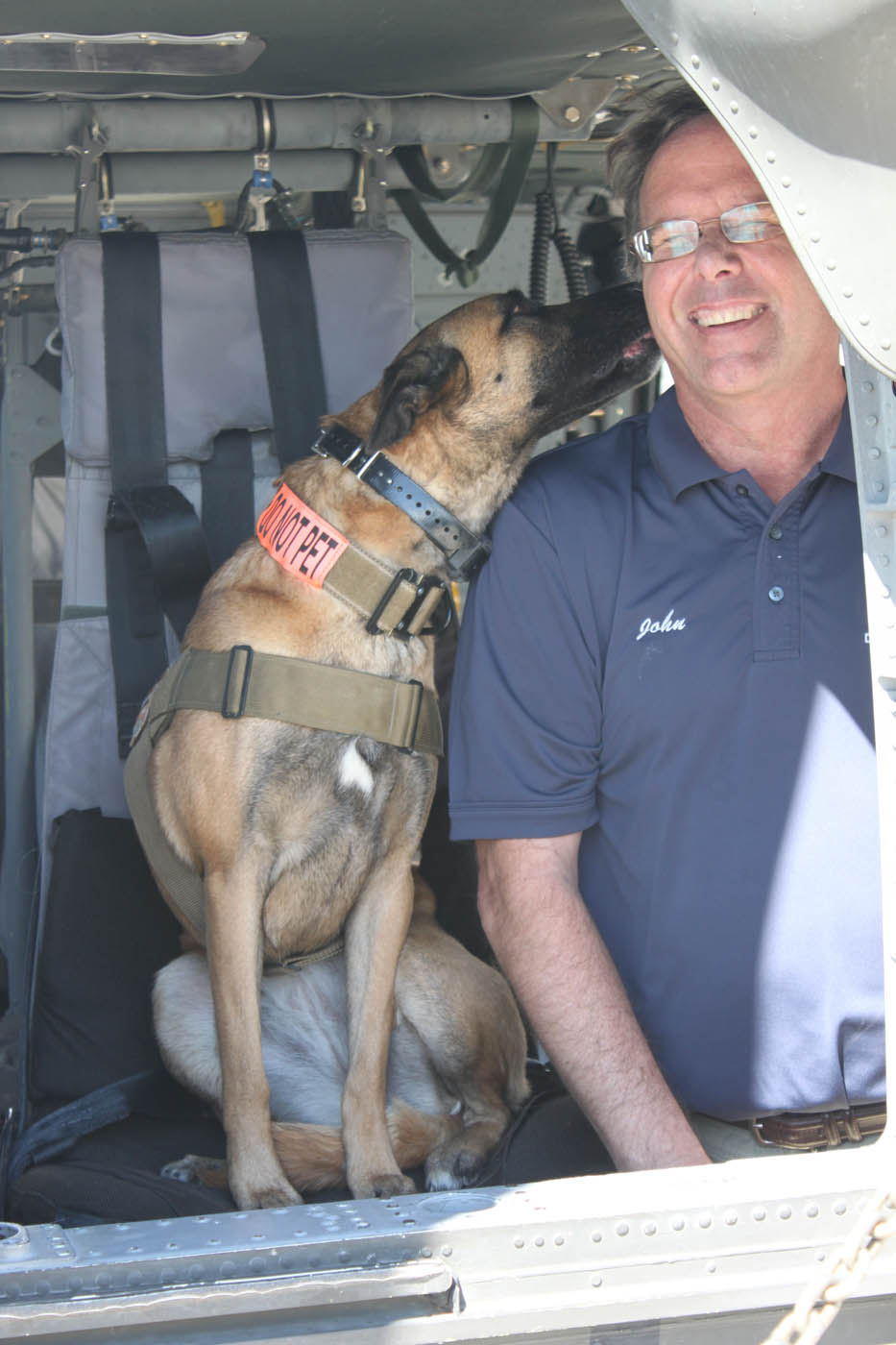 A service dog and his veteran owner - Dog Training Elite Annapolis.