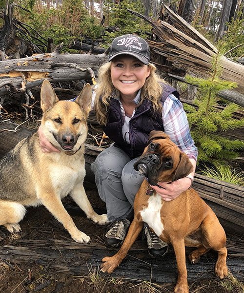 Lara and Jason Simpson. Dog Trainer in Bend / Salem